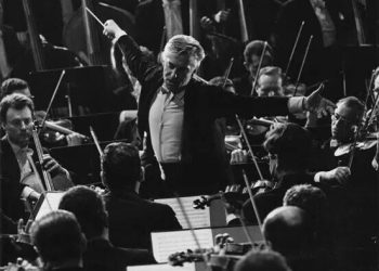 “Mengasah Pengenalan Pola Melalui Harmoni, Akor, dan Melodi”