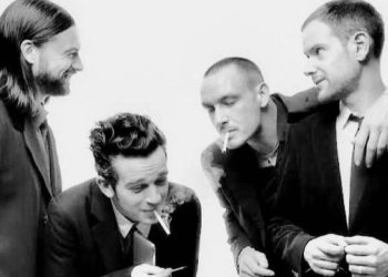 About You: hubungan yang sudah mati namun tetap melekat di memori